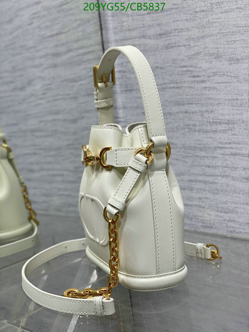 Dior-Bag-Mirror Quality Code: CB5837 $: 209USD