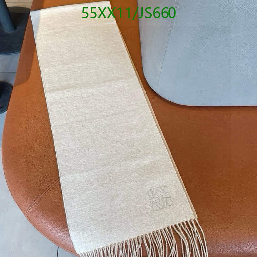 Loewe-Scarf Code: JS660 $: 55USD