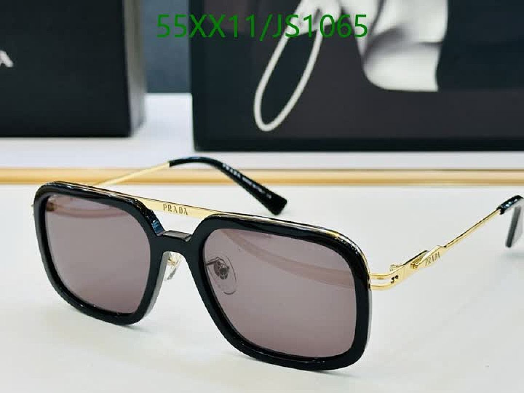 Prada-Glasses Code: JS1065 $: 55USD