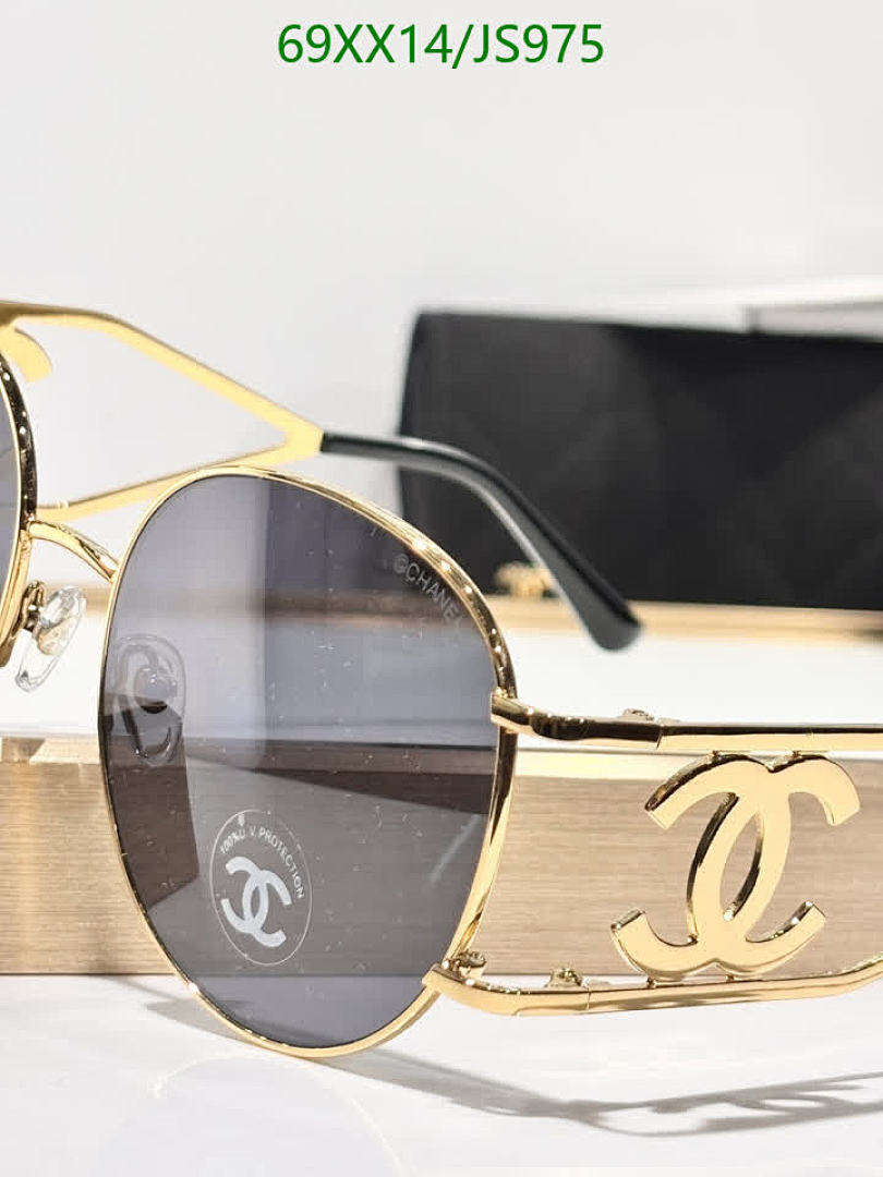 Chanel-Glasses Code: JS975 $: 69USD