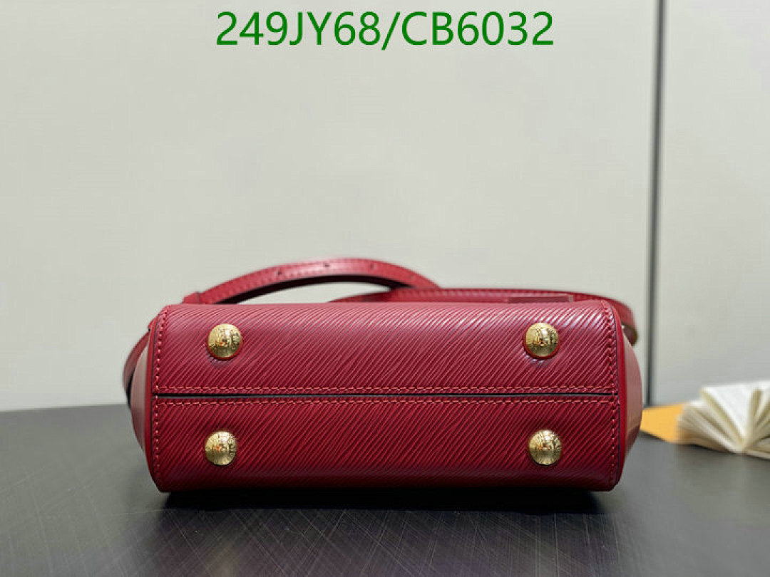 LV-Bag-Mirror Quality Code: CB6032 $: 249USD