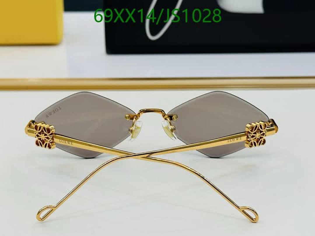 Loewe-Glasses Code: JS1028 $: 69USD