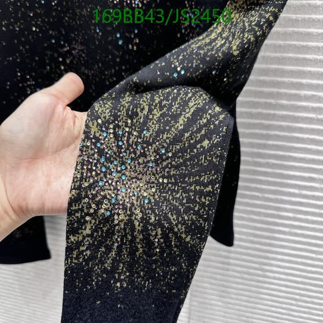 Chanel-Clothing Code: JS2450 $: 169USD
