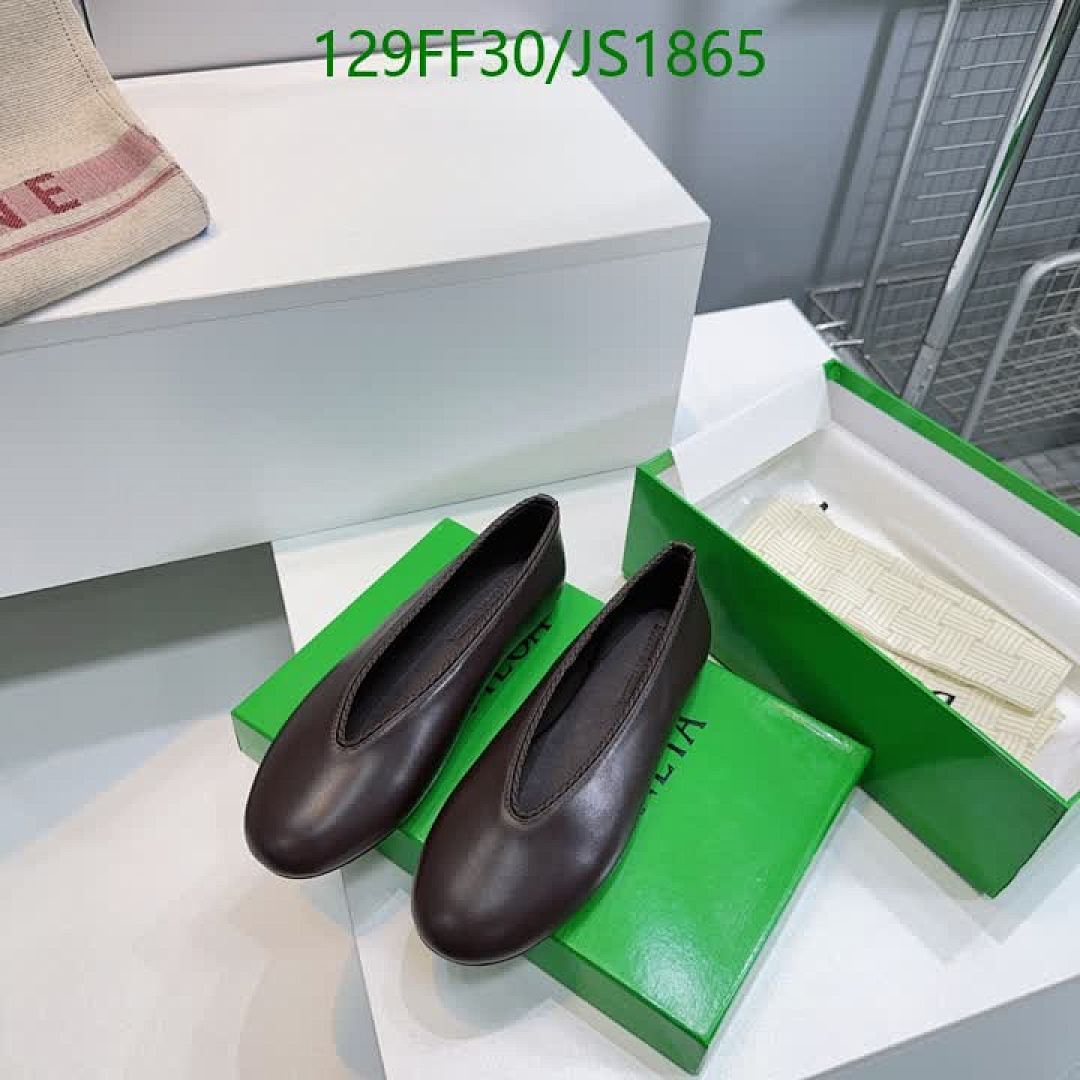 BV-Women Shoes Code: JS1865 $: 129USD