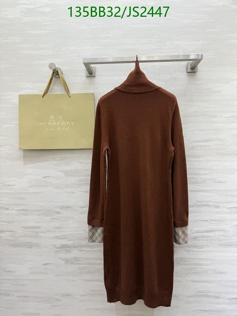 Burberry-Clothing Code: JS2447 $: 135USD