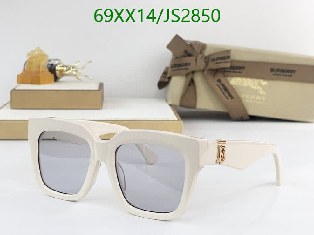 Burberry-Glasses Code: JS2850 $: 69USD