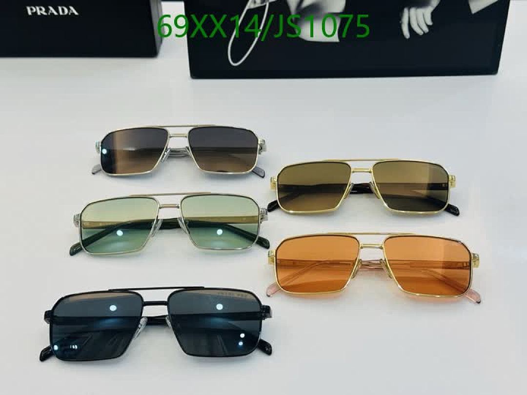 Prada-Glasses Code: JS1075 $: 69USD