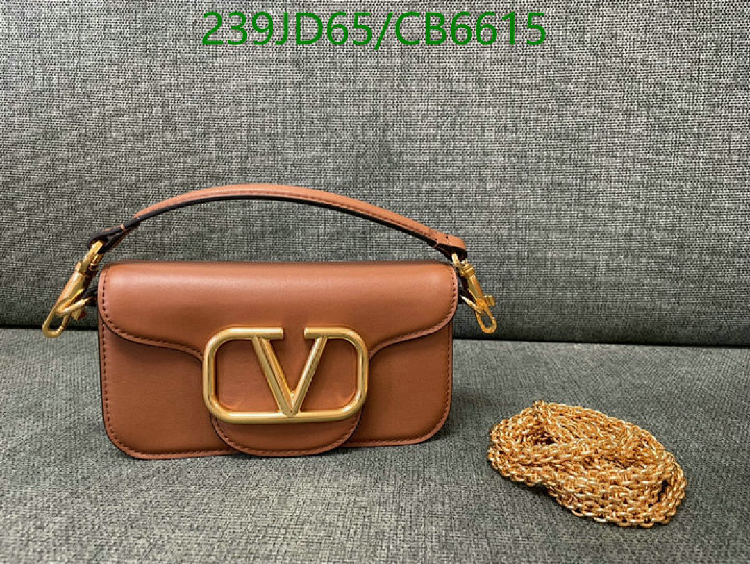 Valentino-Bag-Mirror Quality Code: CB6615 $: 239USD