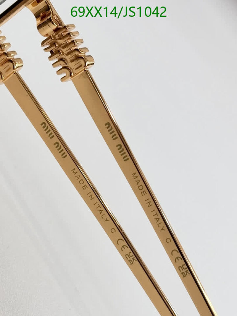 MiuMiu-Glasses Code: JS1042 $: 69USD