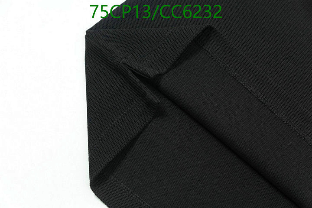 Burberry-Clothing Code: CC6232 $: 75USD