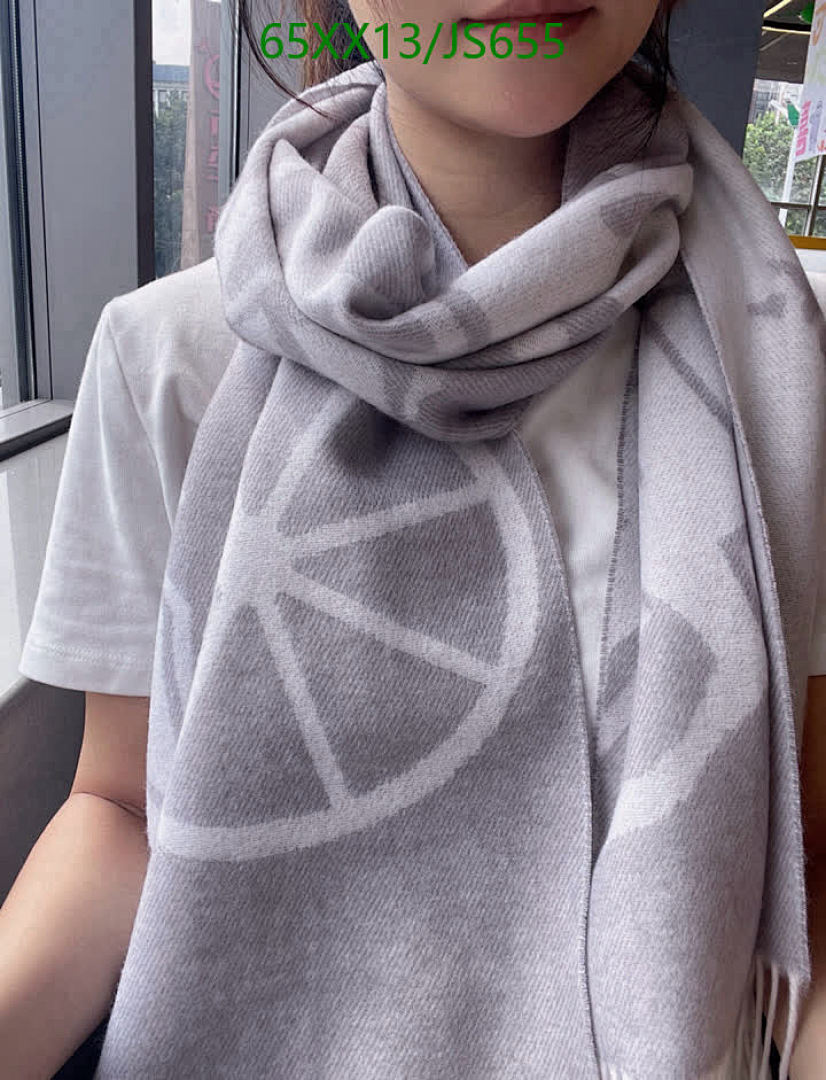 Hermes-Scarf Code: JS655 $: 65USD