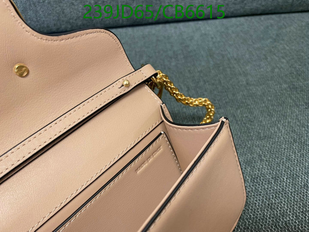 Valentino-Bag-Mirror Quality Code: CB6615 $: 239USD