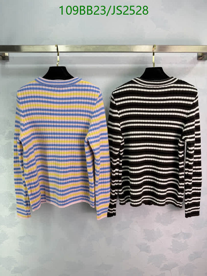 Valentino-Clothing Code: JS2528 $: 109USD