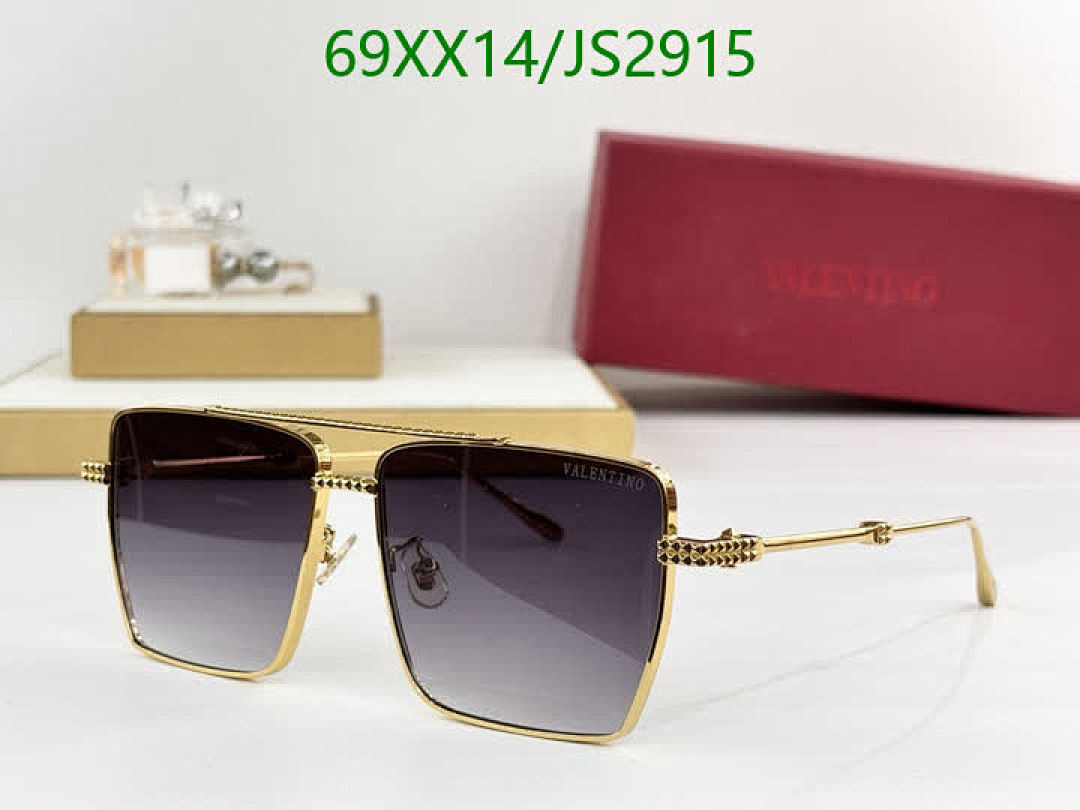 Valentino-Glasses Code: JS2915 $: 69USD