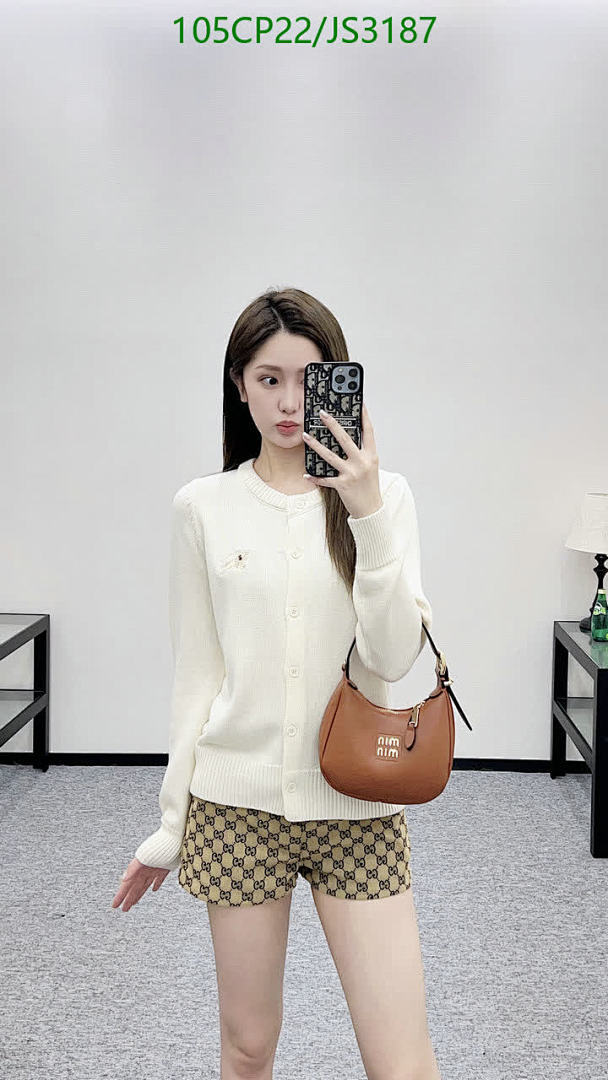 Burberry-Clothing Code: JS3187 $: 105USD