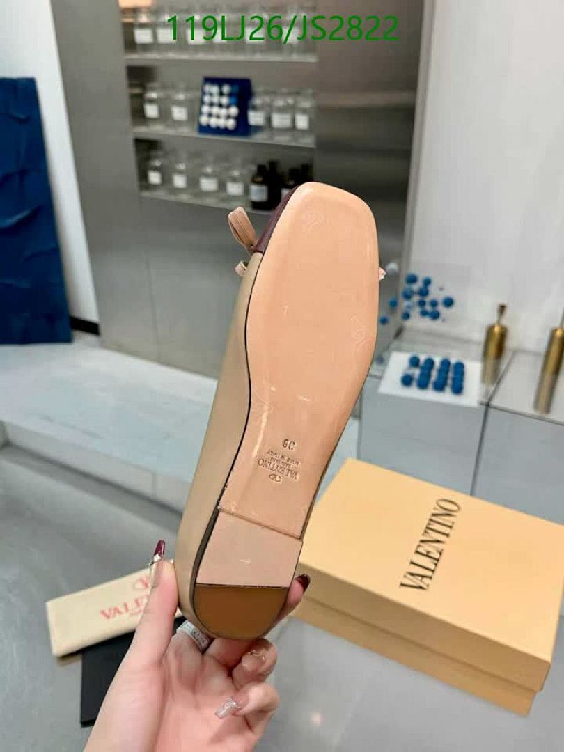 Valentino-Women Shoes Code: JS2822