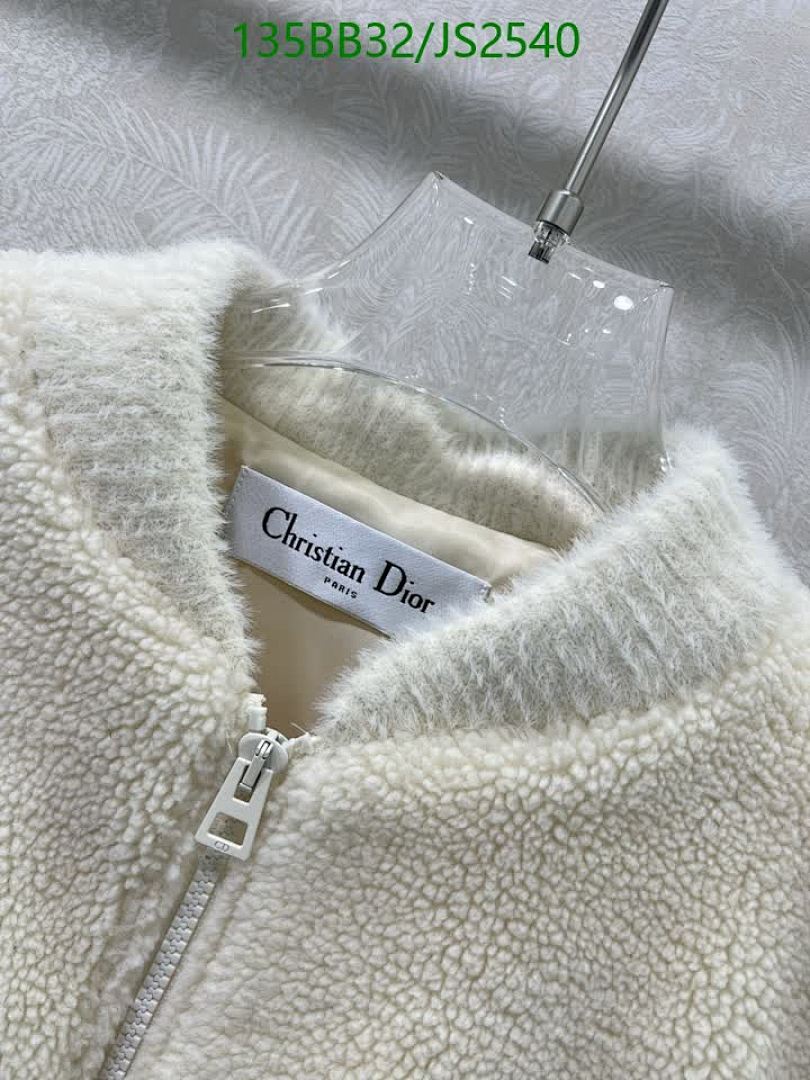 Dior-Clothing Code: JS2540 $: 135USD