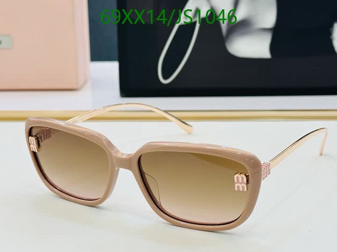 MiuMiu-Glasses Code: JS1046 $: 69USD