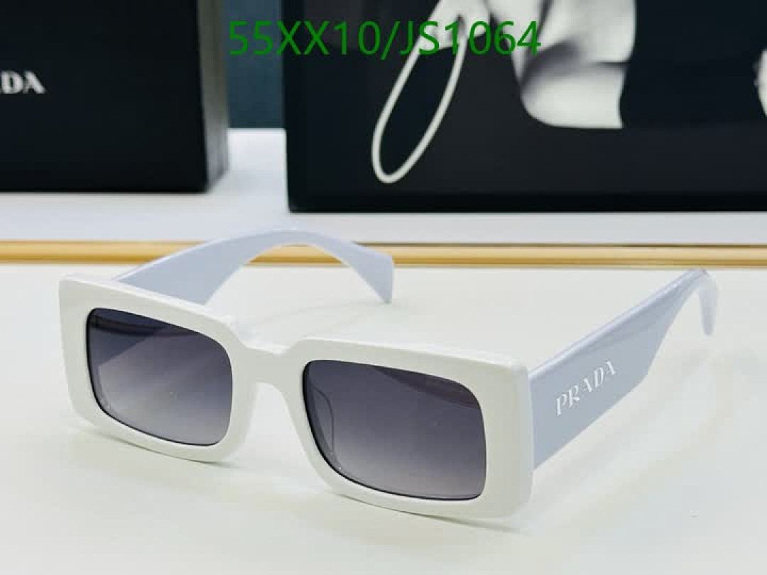 Prada-Glasses Code: JS1064 $: 55USD