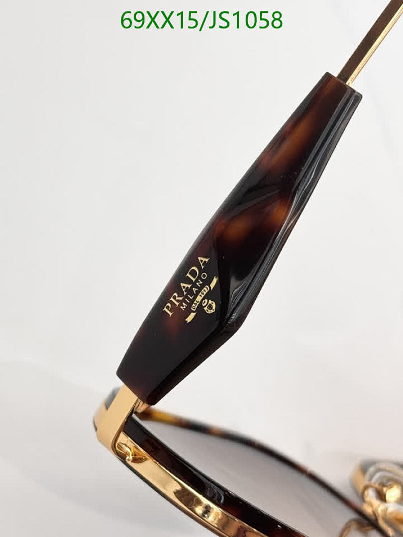 Prada-Glasses Code: JS1058 $: 69USD