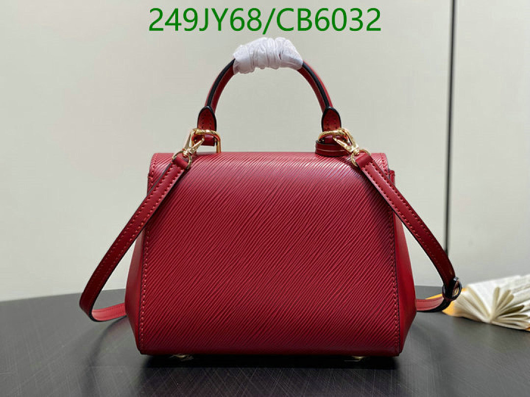 LV-Bag-Mirror Quality Code: CB6032 $: 249USD