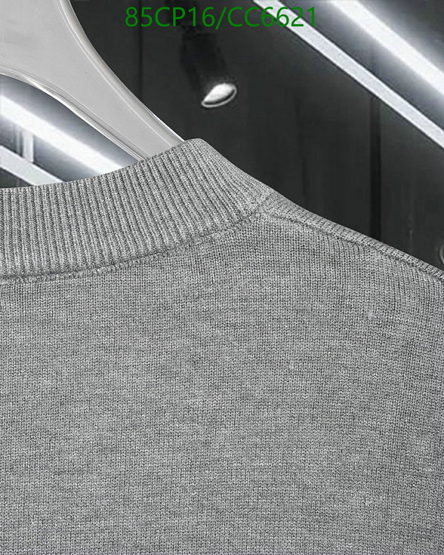 Moncler-Clothing Code: CC6621 $: 85USD