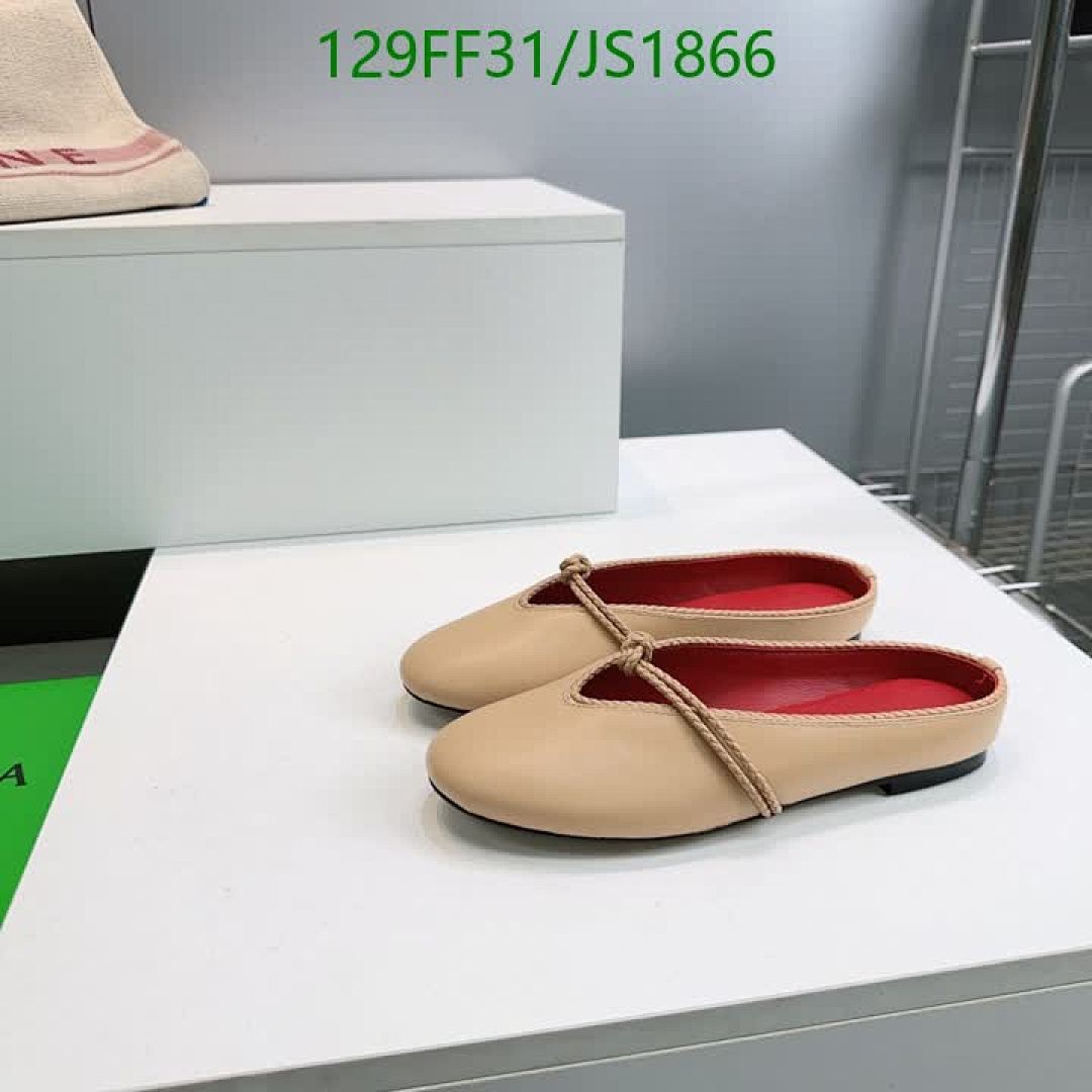 BV-Women Shoes Code: JS1866 $: 129USD