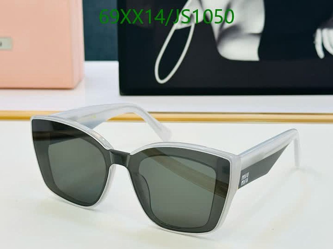 MiuMiu-Glasses Code: JS1050 $: 69USD