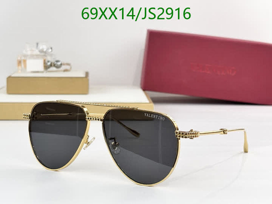 Valentino-Glasses Code: JS2916 $: 69USD