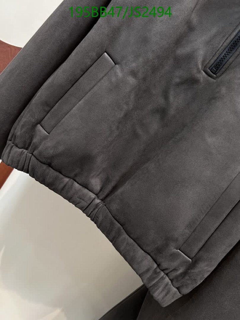 LV-Clothing Code: JS2494 $: 195USD