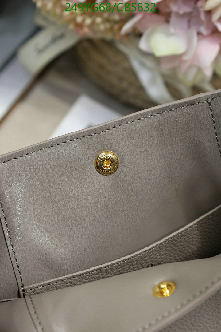 Dior-Bag-Mirror Quality Code: CB5832 $: 249USD