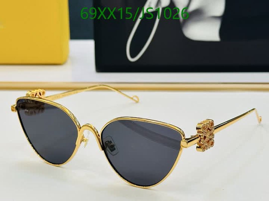 Loewe-Glasses Code: JS1026 $: 69USD