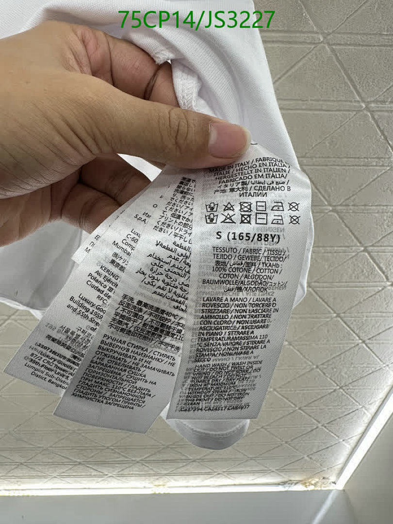 Gucci-Clothing Code: JS3227 $: 75USD