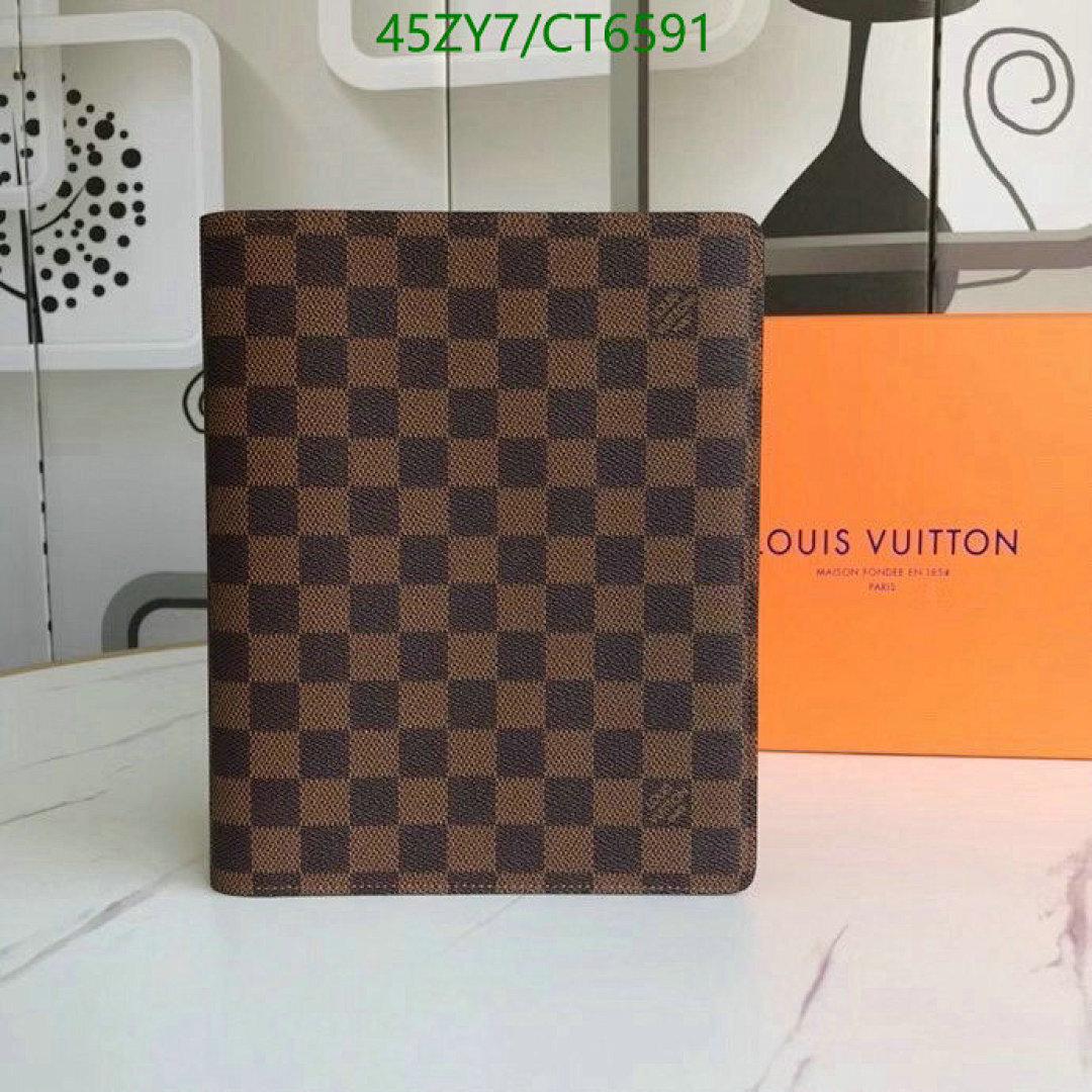 LV-Wallet-4A Quality Code: CT6591 $: 45USD