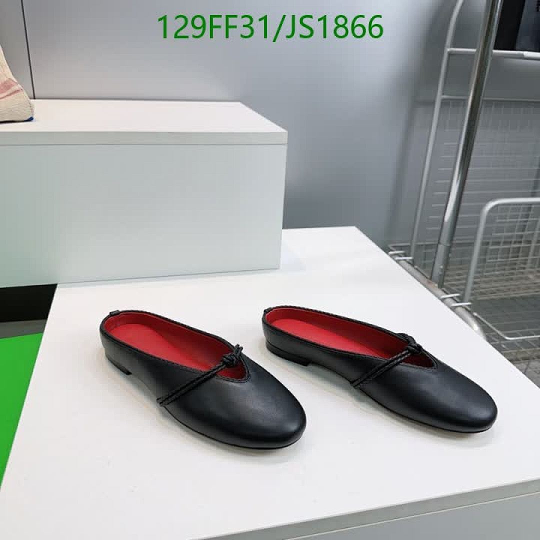 BV-Women Shoes Code: JS1866 $: 129USD