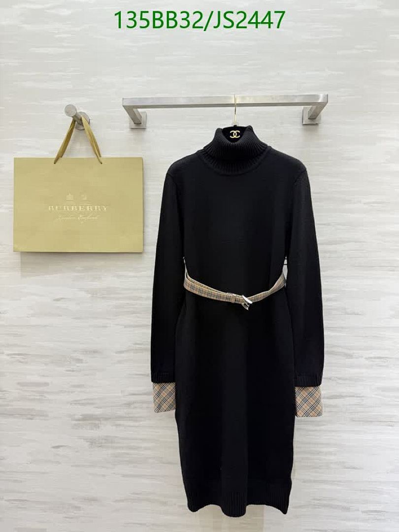 Burberry-Clothing Code: JS2447 $: 135USD