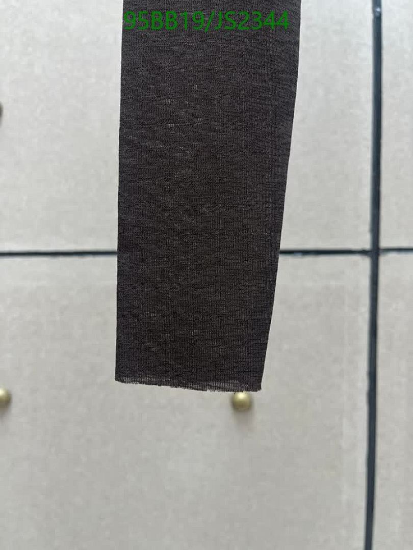 LV-Clothing Code: JS2344 $: 95USD