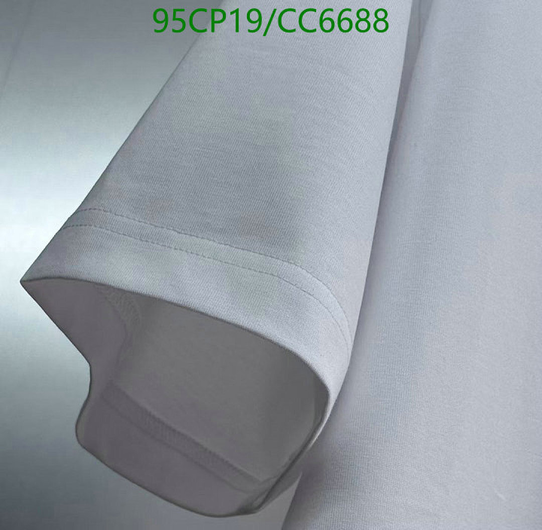 Givenchy-Clothing Code: CC6688 $: 95USD