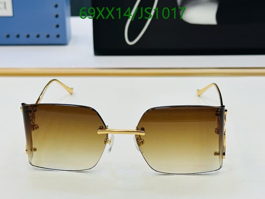 Gucci-Glasses Code: JS1017 $: 69USD