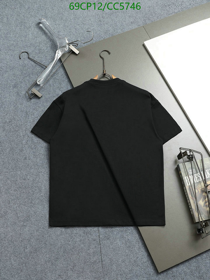 Moncler-Clothing Code: CC5746 $: 69USD