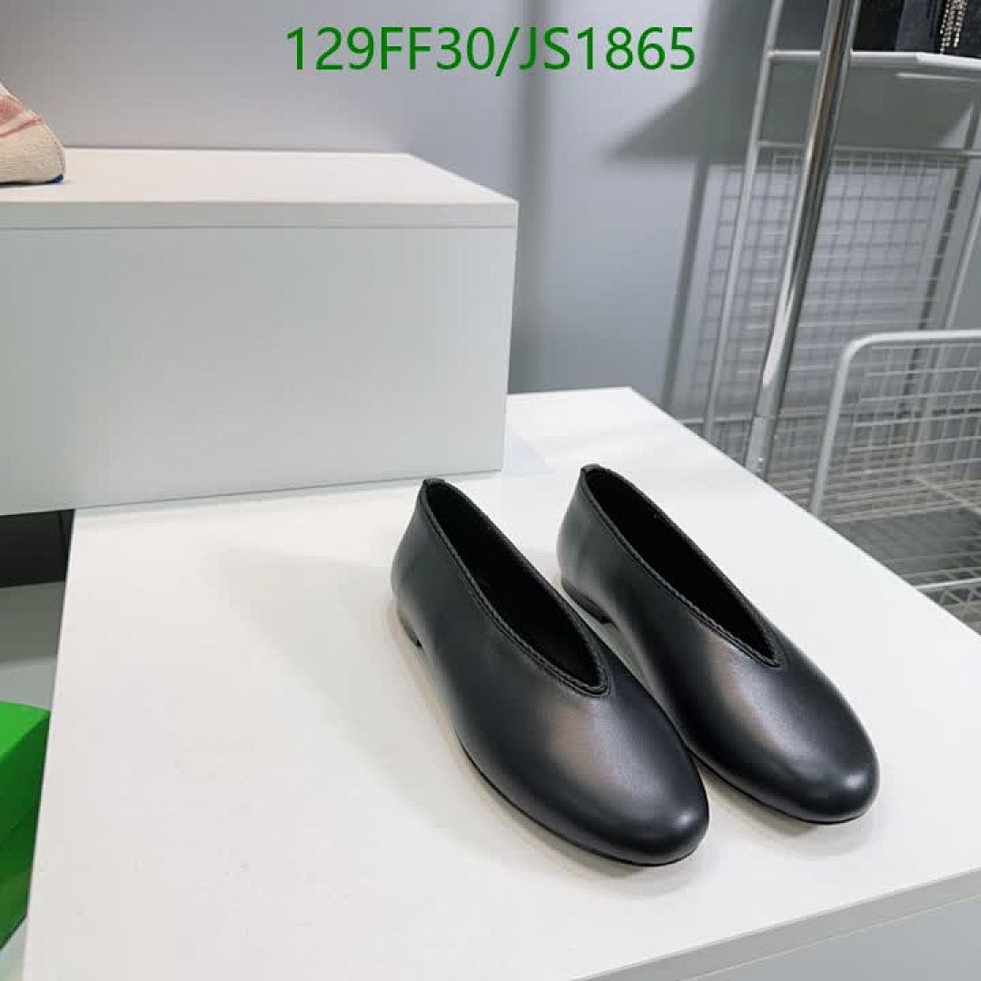 BV-Women Shoes Code: JS1865 $: 129USD