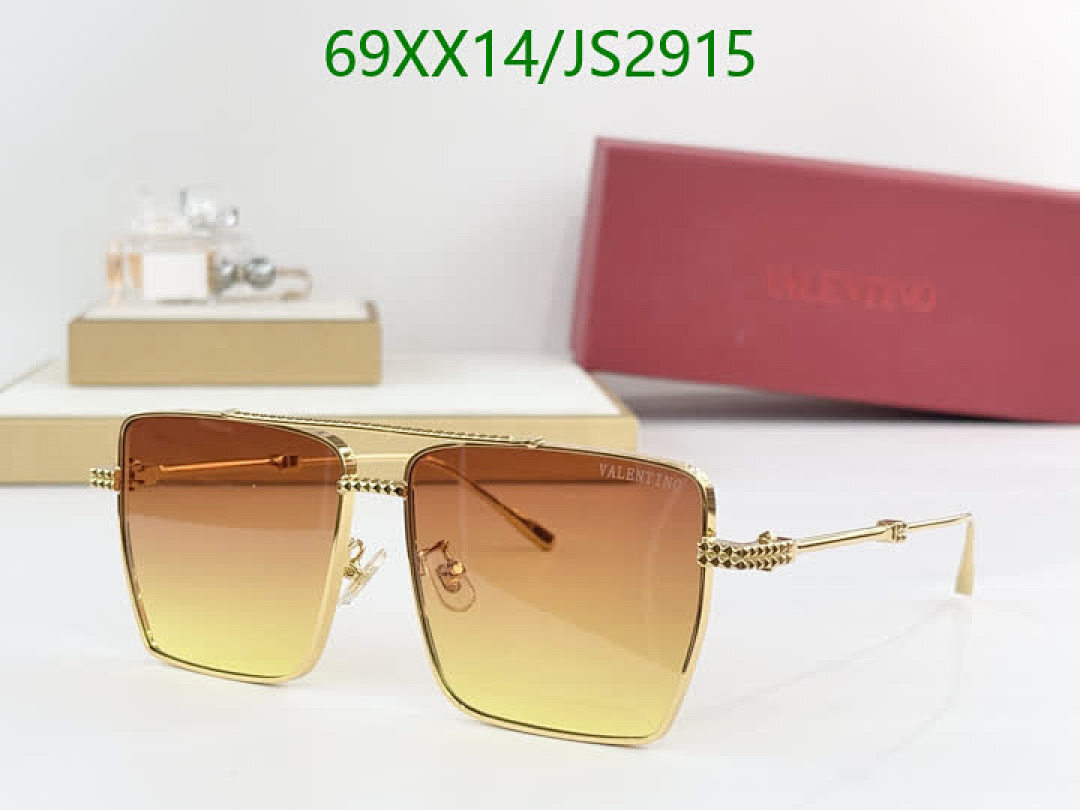 Valentino-Glasses Code: JS2915 $: 69USD