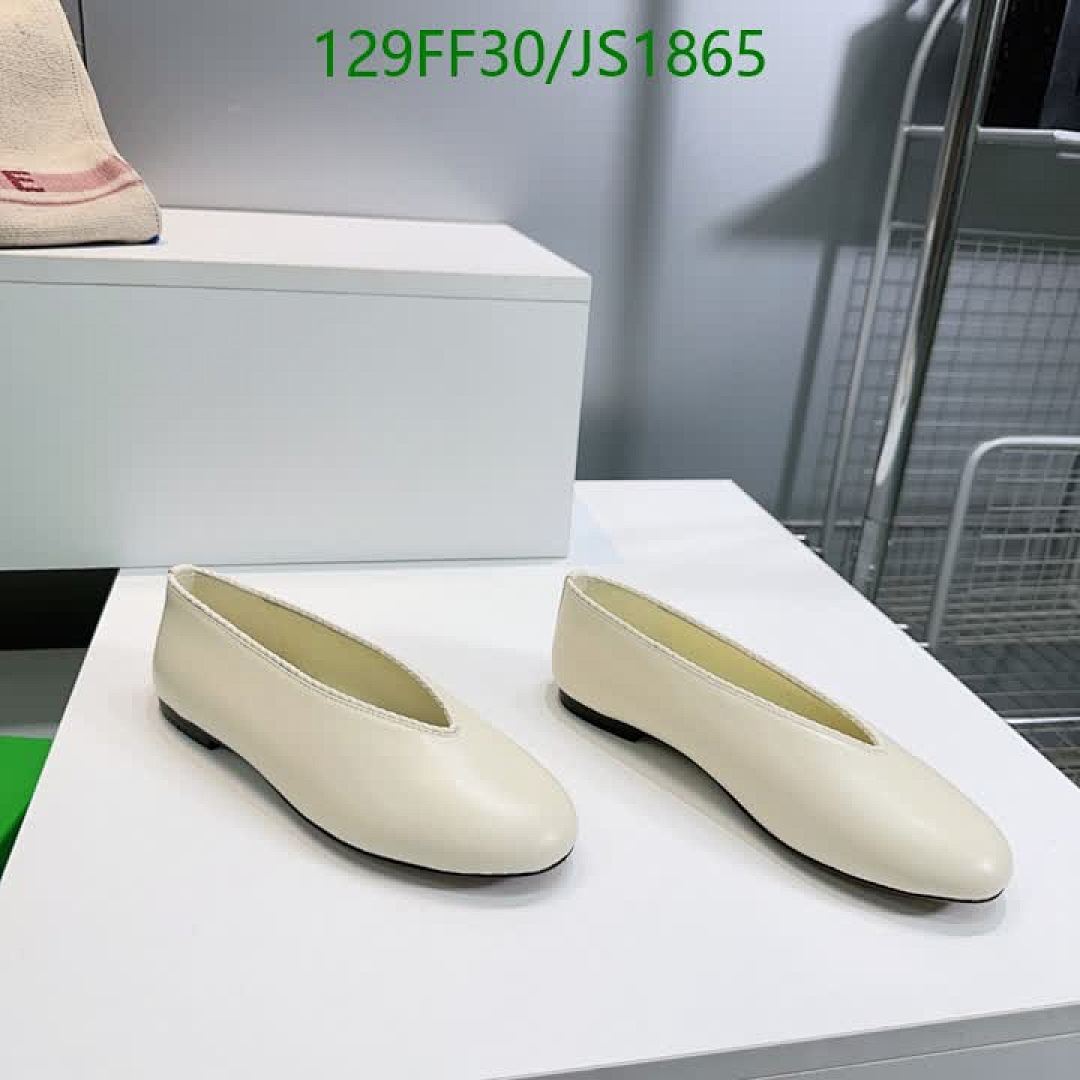 BV-Women Shoes Code: JS1865 $: 129USD