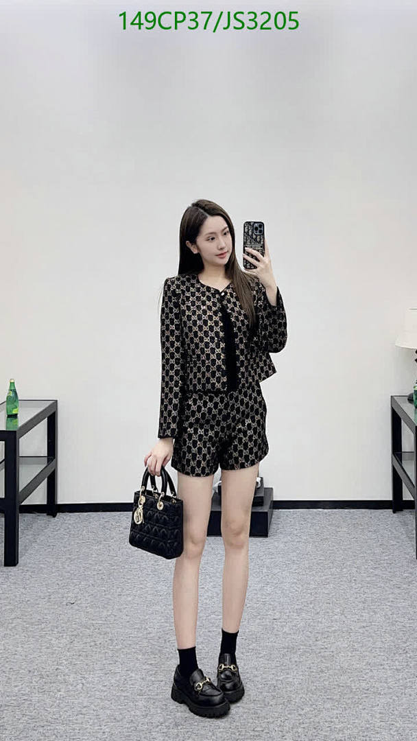 Gucci-Clothing Code: JS3205 $: 149USD