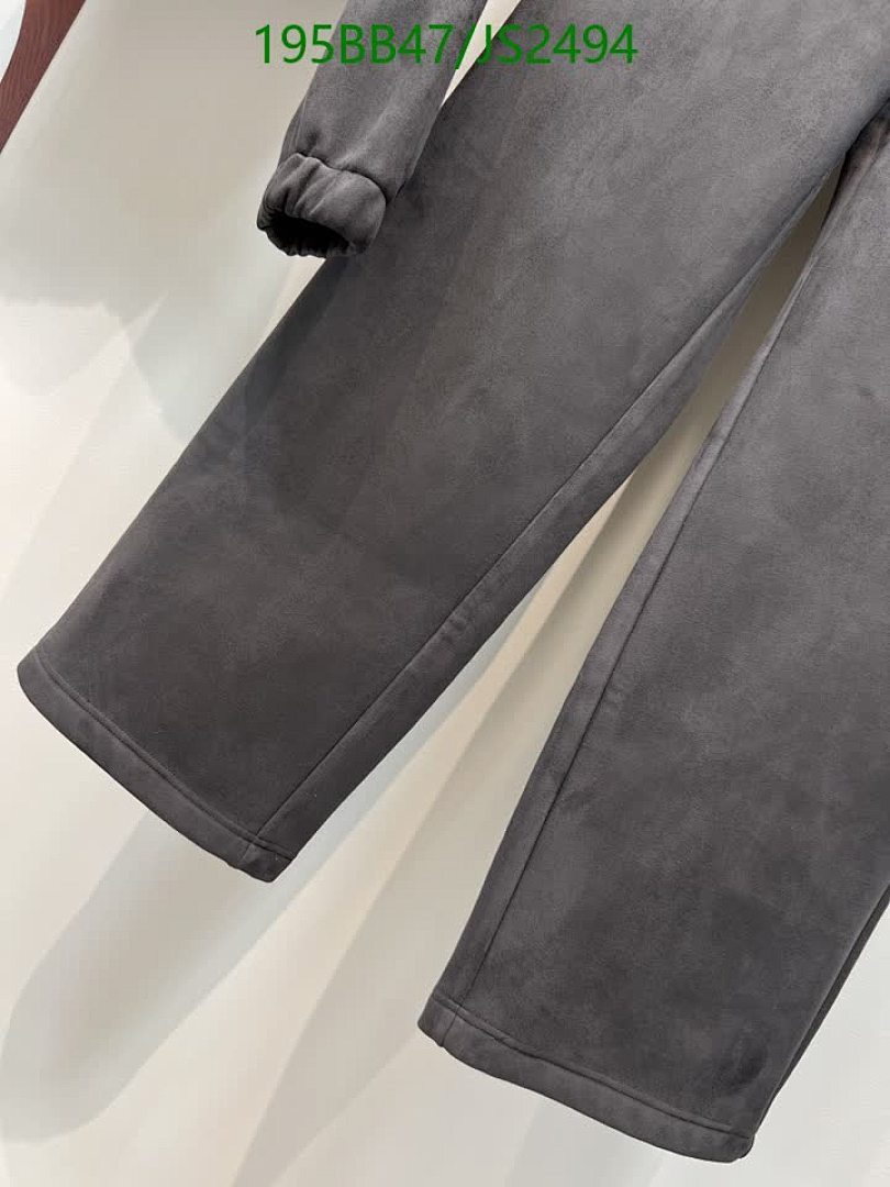 LV-Clothing Code: JS2494 $: 195USD