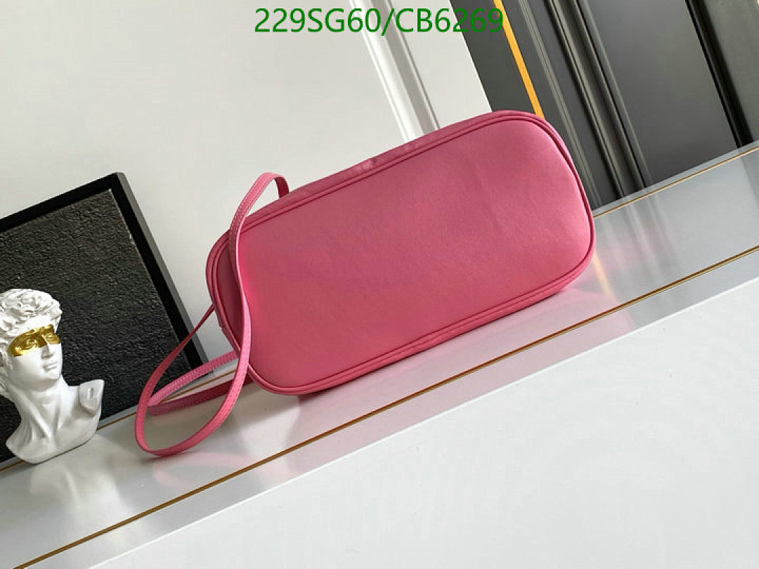 Prada-Bag-Mirror Quality Code: CB6269 $: 229USD