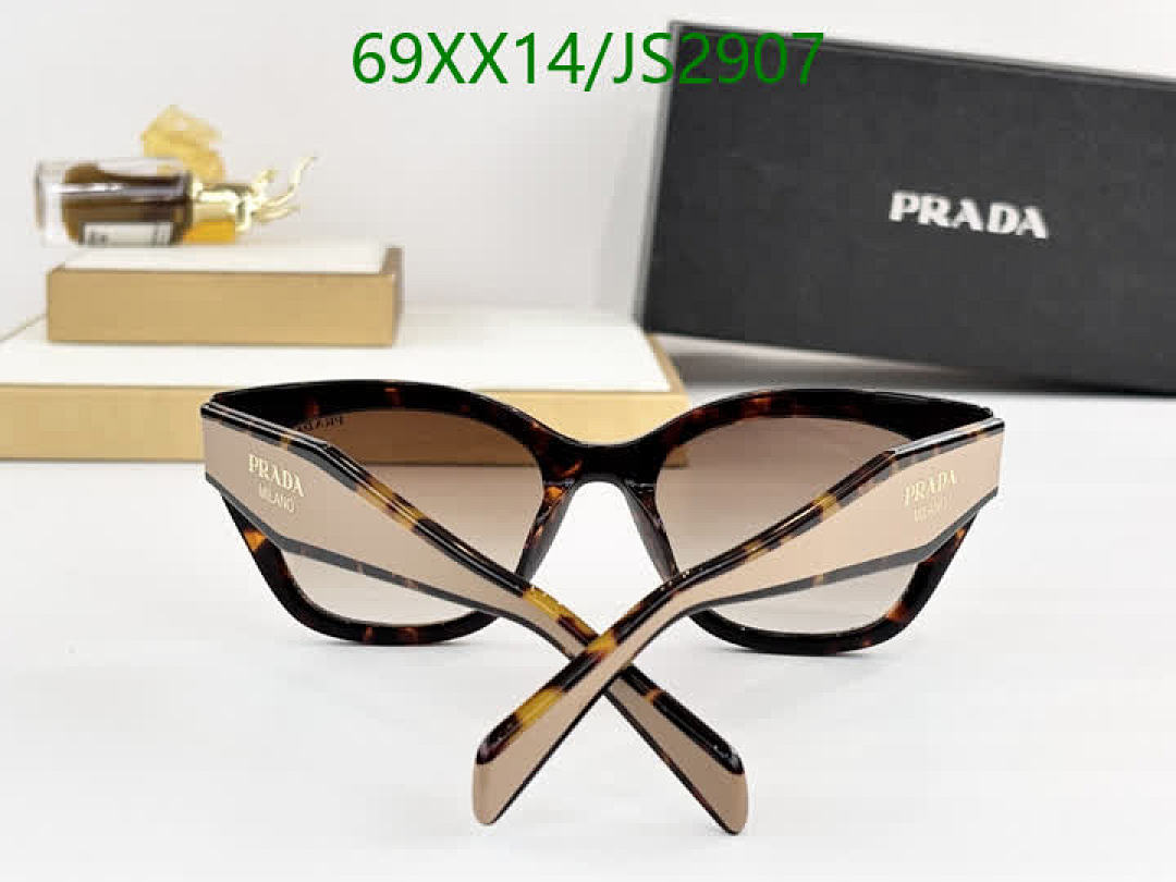 Prada-Glasses Code: JS2907 $: 69USD
