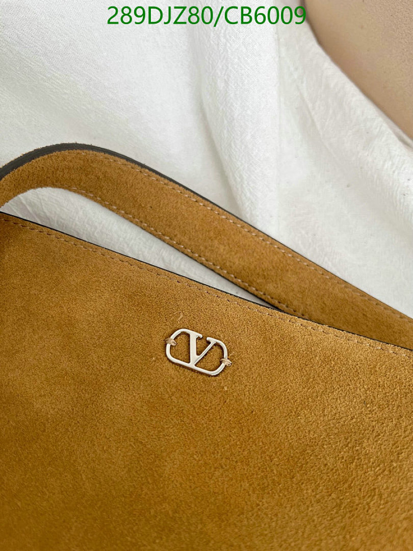 Valentino-Bag-Mirror Quality Code: CB6009 $: 289USD