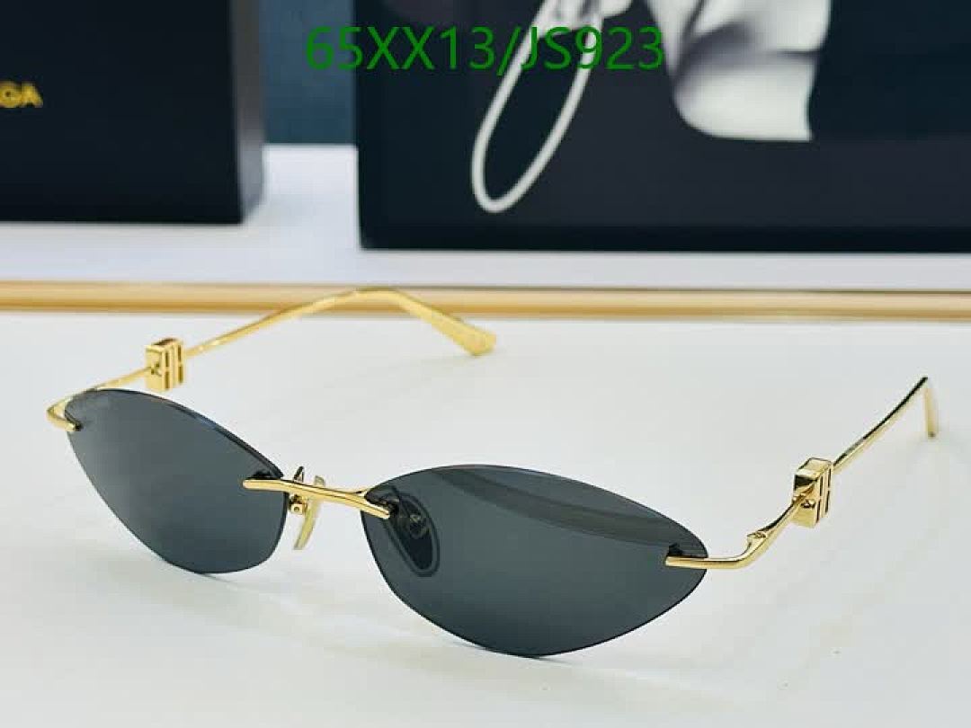 Balenciaga-Glasses Code: JS923 $: 65USD