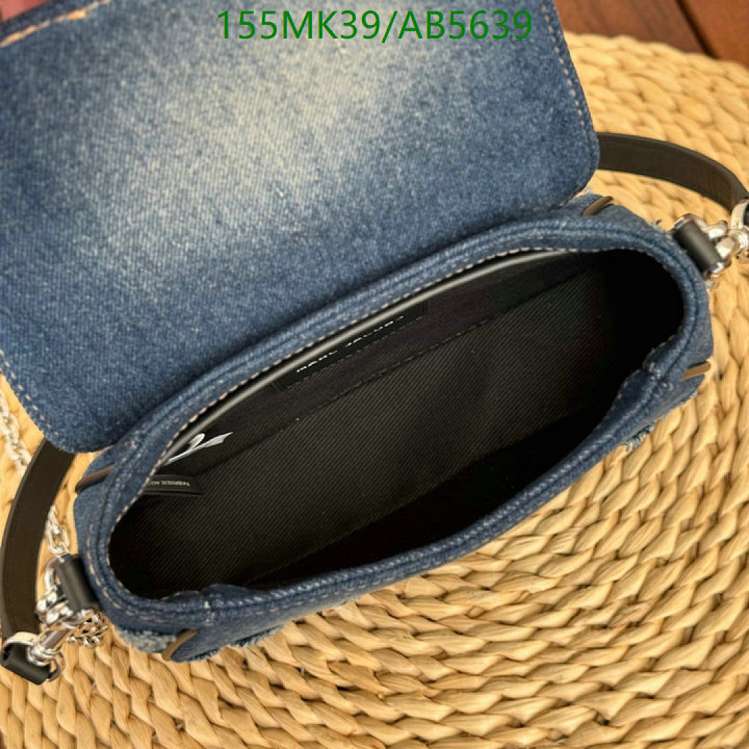 Mrc Jacobs-Bag-Mirror Quality Code: AB5639 $: 155USD